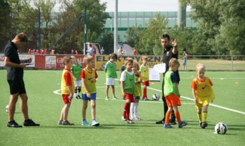 Słynny klub FC Barcelona szuka młodego narybku w Polsce