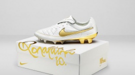 Powrót gwiazdy – Tiempo Legend „Touch of Gold” LIFESTYLE, Sport - Już 2 września br., Nike zaprezentuje nową, limitowaną edycję butów Tiempo Legend „Touch of Gold”.