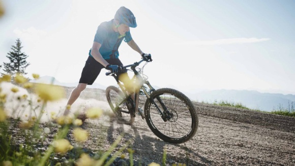 Kreidler przedstawia rowery Straight Alu LIFESTYLE, Sport - Bezkompromisowy, lekki i sztywny – taki właśnie ma być nowy Kreidler Straight Alu, czyli górski rower enduro (all mountain) z pełnym zawieszeniem (full suspension) o skoku 150 mm.