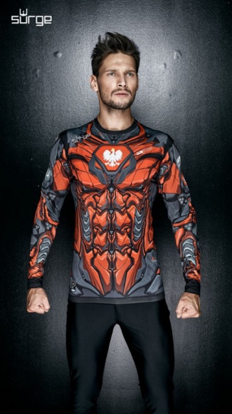 Nie ma złej pogody, jest tylko złe wyposażenie LIFESTYLE, Sport - Znasz to powiedzenie? Ma w sobie dużo prawdy. Biegać można nawet na mroźnym wietrze i w śniegu. Wcale nie jest trudno dobrze się przygotować na zimowe warunki. Dowiedz się, jak to zrobić.