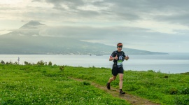Ultra Portugalia LIFESTYLE, Sport - Górskie biegi ultra stają się coraz popularniejsze. Portugalia, ze świetnie przygotowanymi imprezami biegowymi i wymagającymi, malowniczymi trasami, przyciąga coraz więcej zawodników, w tym ze światowej czołówki. Dobre wyniki osiąga tam młody polski zawodnik Kamil Leśniak.
