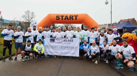 Drużyna PRESS GLASS pobiegła w Tczewie dla dzieci z okolic miasta LIFESTYLE, Sport - W sobotę (5 listopada br.) w Tczewie odbył się XXVI Uliczny Bieg Sambora. W biegu na dystansie 10 km udział wziął m.in. kilkudziesięcioosobowy zespół pracowników PRESS GLASS.