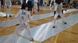Najlepsi młodzi szermierze przyjadą do Wrocławia LIFESTYLE, Sport - 150 zawodniczek i zawodników z kraju i zagranicy, rywalizacja na najwyższym poziomie, niezliczona ilość sportowych emocji. W najbliższy weekend Wrocław stanie się stolicą szermierki. Wszystko za sprawą VII Ogólnopolskiego Turnieju Młodzików i Dzieci w Szpadzie i Florecie.