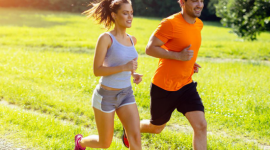 Triathlon pełen wyzwań i stylu LIFESTYLE, Sport - Czerwiec to początek wakacji i czas sportowych wyzwań. Jednym z ciekawych pomysłów na to może być udział w Triathlonie Mietków, którego organizację wspiera Wrocław Fashion Outlet