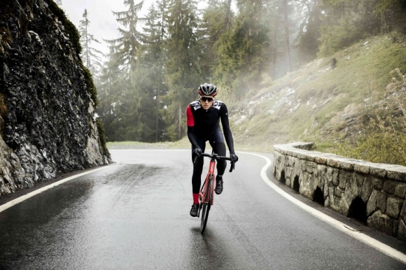 Ewolucja przyspieszenia – BMC prezentuje nowe rowery Teammachine LIFESTYLE, Sport - Mistrzostwo świata i olimpijskie złoto, niezliczone etapy grand tourów oraz liczne klasyki – na wyczynowych rowerach szosowych BMC Teammachine SLR01 zdobywano wszystkie tytuły. Teraz szwajcarska marka prezentuje nowe modele Teammachine.