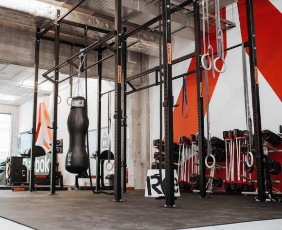 Reebok FIT SHOP – przestrzeń otwarta dla spragnionych aktywności fizycznej