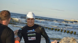 100 km wpław przez Bałtyk widziane przez pływackie okulary
