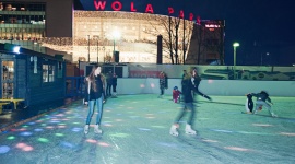 Świąteczny Wola Park zaprasza na lodowisko