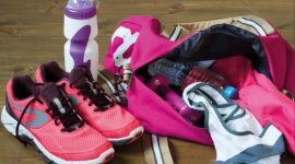 Pralka dla sportowców – tylko z trybem sportowym? LIFESTYLE, Sport - Osoby, które aktywnie uprawiają sport, systematycznie spotykają się z tym samym problemem – jak czyścić i prać buty sportowe? Przecież wymagają odświeżenia znacznie częściej niż obuwie codzienne.