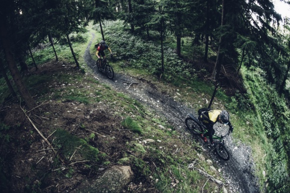 Jakie są najlepsze polskie trasy rowerowe na wakacje? Podpowiadamy LIFESTYLE, Sport - W Polsce znajdziemy naprawdę wspaniałe miejsca na rowerowe wycieczki. Prezentujemy sześć najciekawszych.