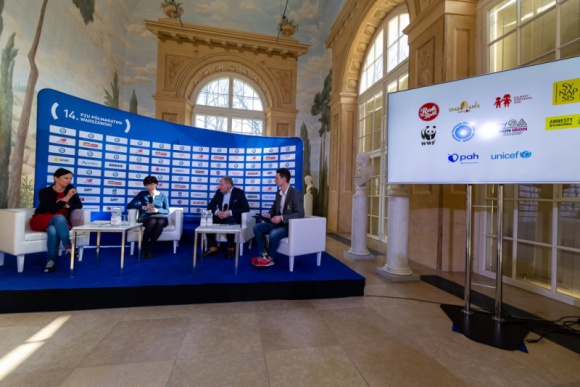 Warszawa gotowa na biegowe święto LIFESTYLE, Sport - Na konferencji prasowej przed 14. PZU Półmaratonem Warszawskim organizatorzy pochwalili się rekordową zbiórką w ramach akcji charytatywnej #BiegamDobrze oraz uzyskaniem prestiżowego certyfikatu Silver Label IAAF.