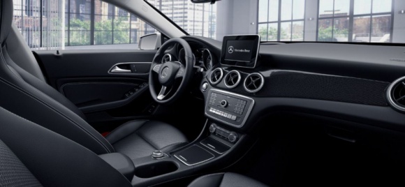 Tego jeszcze nie było! Mercedes w loterii legalnego bukmachera. LIFESTYLE, Sport - Mercedes CLA i 100 000 zł – już 31 maja te nagrody zostaną rozlosowane w Loterii TOTALbet Kasomania 2.0. Wystarczy, że gracz postawi kupon bukmacherski, a automatycznie weźmie udział w loterii. Co warto wiedzieć przed Wielkim Finałem Kasomanii 2.0?