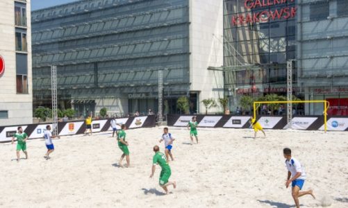 Nocny mecz Mistrzów Świata w ramach MFSP Galeria Krakowska