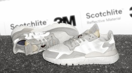 Technologia 3M w nowej kolekcji butów Adidas Originals LIFESTYLE, Sport - Odblaskowy materiał 3M™Scotchlite™ zachwyca w specjalnej edycji butów Adidas Originals Nite Jogger – gwarantując im wysoką widzialność i bezpieczeństwo podczas nocnego biegania. Współpraca marek zaowocowała modelem łączącym potrzeby współczesnych biegaczy i nowoczesną stylistykę.