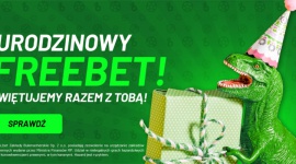 Freebet na Twoje urodziny od bukmachera TOTALbet LIFESTYLE, Sport - Prezent urodzinowy od bukmachera? Odebrałeś już wiele życzeń i prezentów? Totalbet ofiaruje Ci jeszcze jeden upominek – Freebet 10 zł od TOTALbet. Bo nic tak nie cieszy, jak kupon trafiony w urodziny!