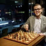Kwadrans z szachami – co nam daje?