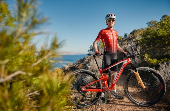 Nowy kontrakt Ondreja Cinka w Kross Racing Team