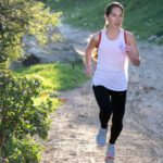 ASICS prezentuje nowe badania i wspiera biegaczy